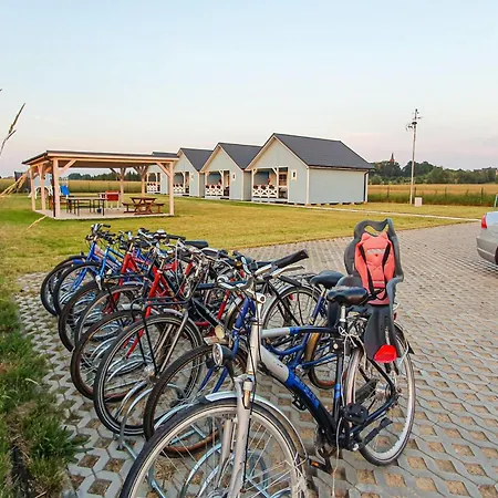 2 Bedroom Beach Front Home In Jaroslawiec Vakantiehuis *